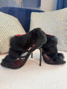 Charles Jourdan Black Fur Strap Stiletto Sandals